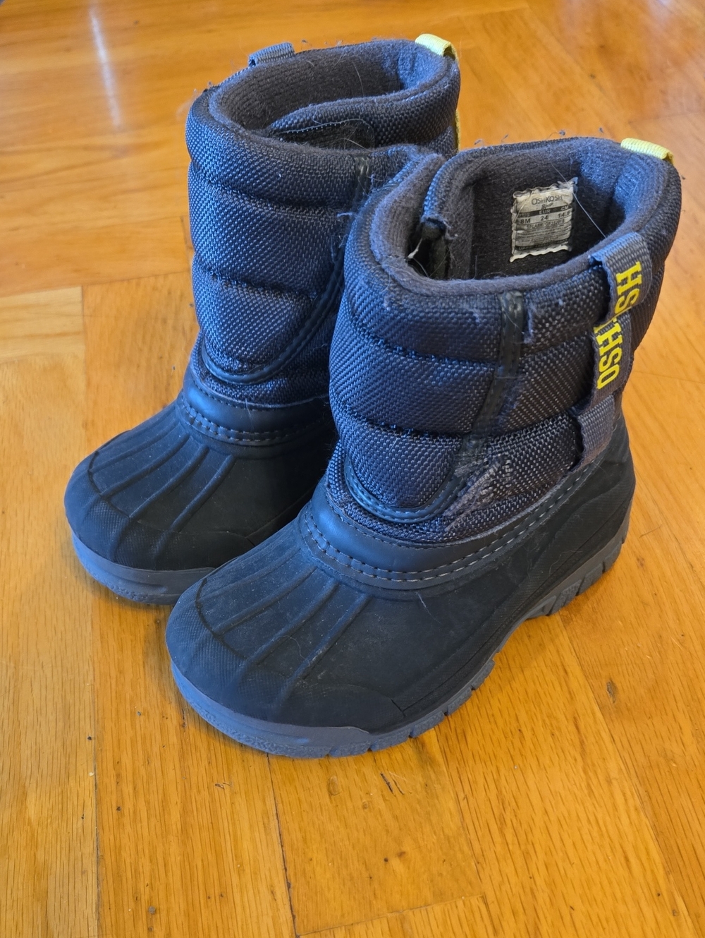 OshKosh B'gosh Navy and Yellow Kids Snow Boots